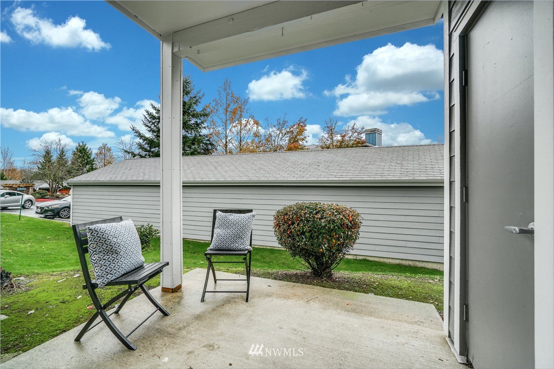 3905 243rd Place Southeast, Unit M102 Bothell, WA 98021 - Photo 26 of 33