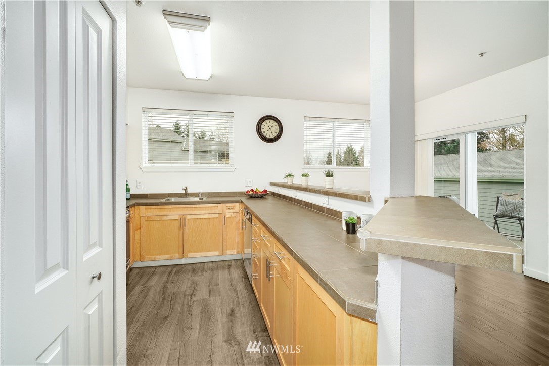 3905 243rd Place Southeast, Unit M102 Bothell, WA 98021 - Photo 9 of 33