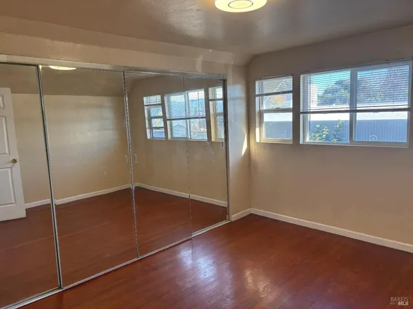 $2,300 | 415 College Avenue, Unit 4, Santa Rosa, CA 95401