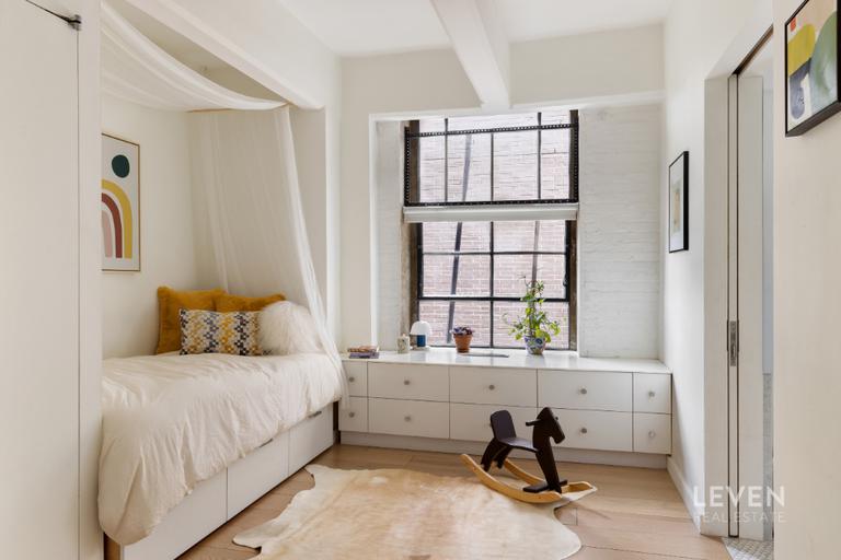40 Renwick Street, Unit 6 Manhattan, NY 10013 - Photo 10 of 15 Photo 10