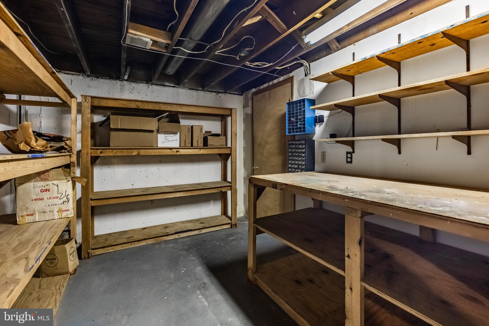 212 Golf Hills Road Havertown, PA 19083 - Photo 30 of 37