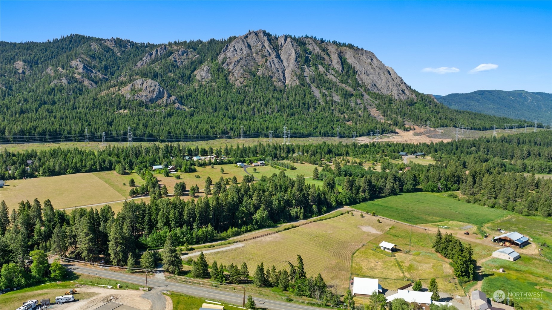 2380 Upper Peoh Point Road Cle Elum, WA 98922 - Photo 3 of 28 Gallery Image 3
