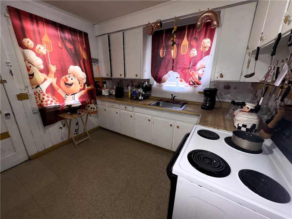 183-185 Baycliff Drive Rochester, NY 14609 - Photo 13 of 38