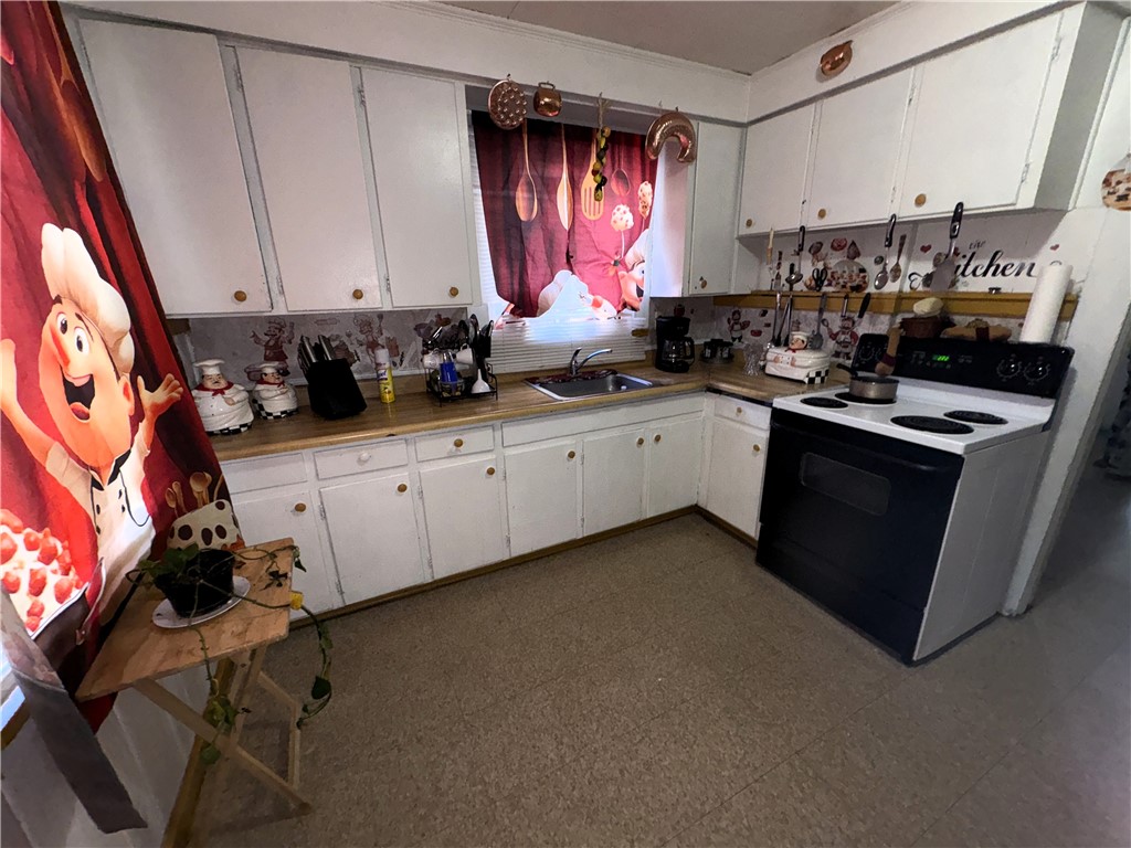 183-185 Baycliff Drive Rochester, NY 14609 - Photo 14 of 38