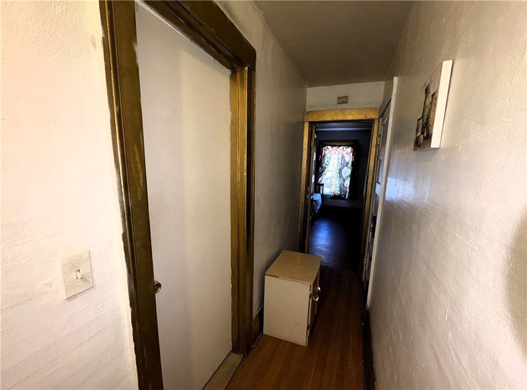 183-185 Baycliff Drive Rochester, NY 14609 - Photo 16 of 38