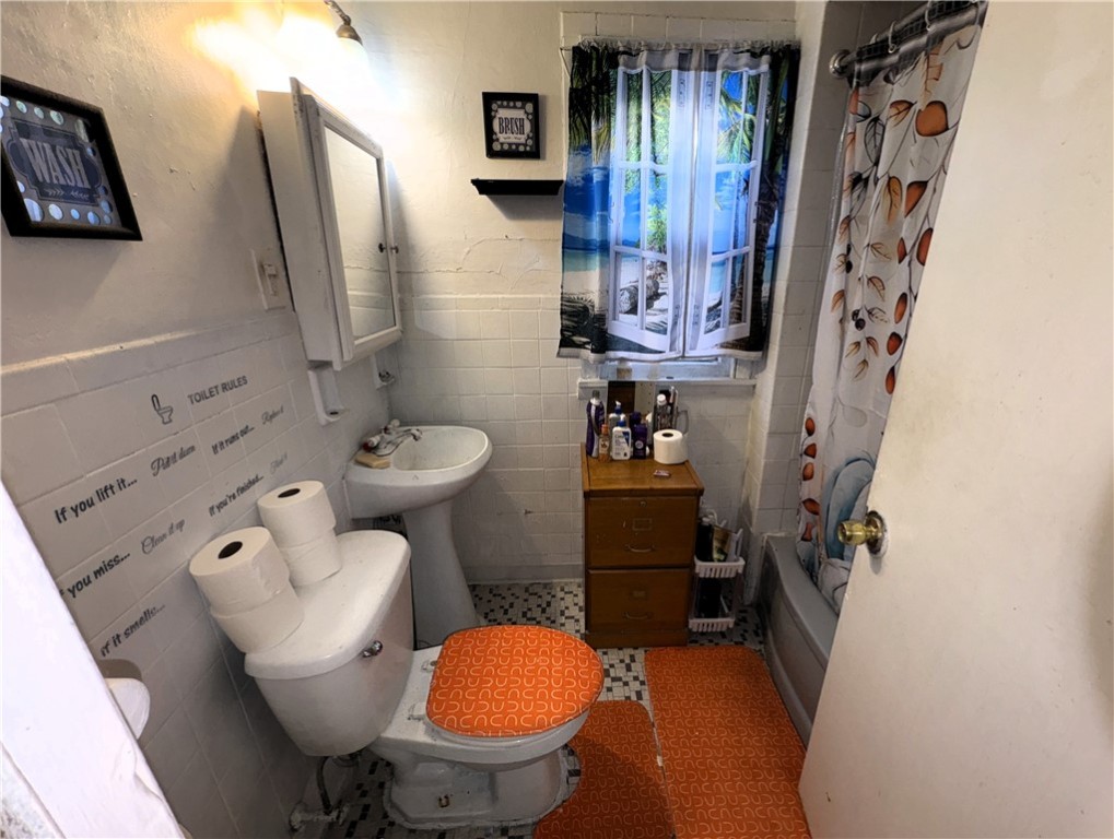 183-185 Baycliff Drive Rochester, NY 14609 - Photo 18 of 38