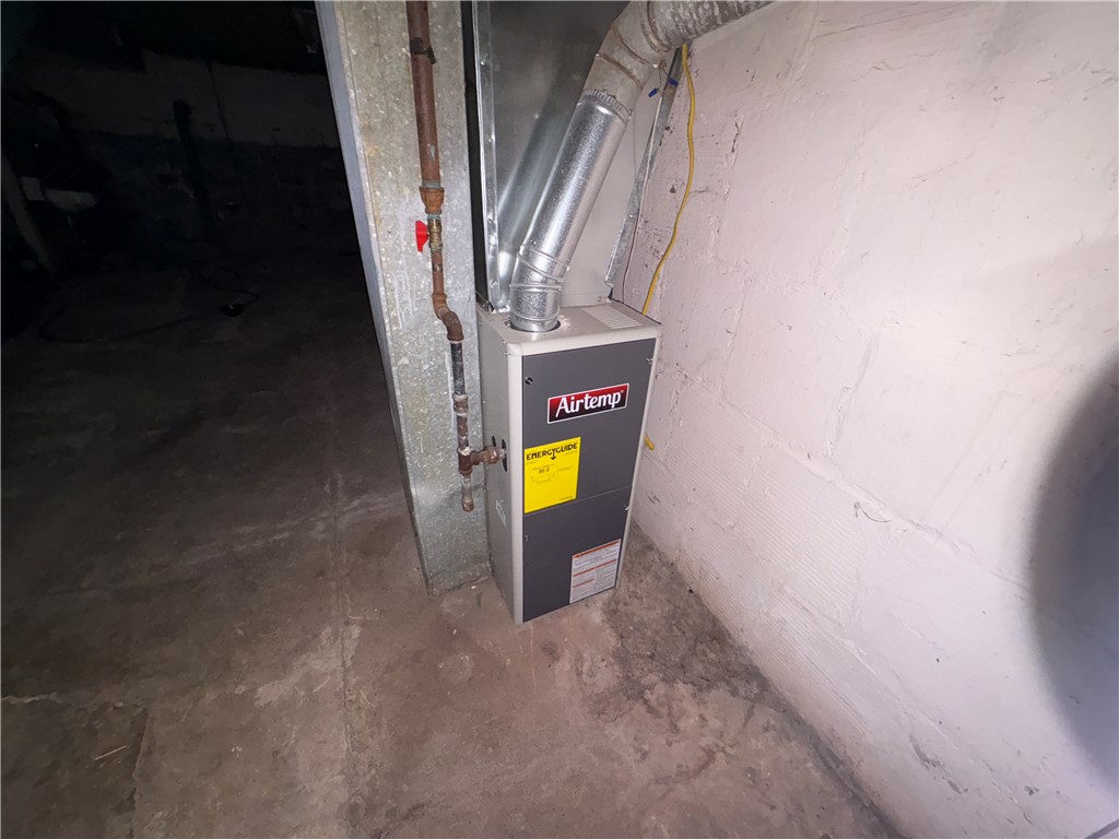 183-185 Baycliff Drive Rochester, NY 14609 - Photo 26 of 38