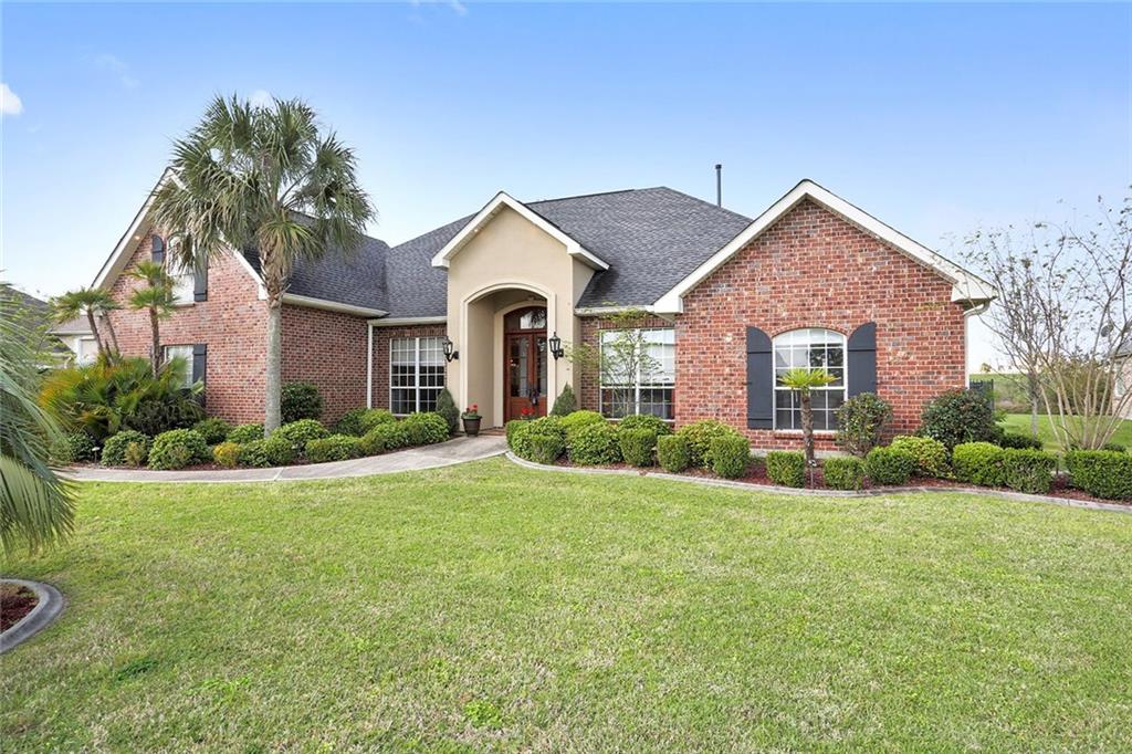 209 Masters Point Court Slidell, LA 70458 - Photo 2 of 18 Gallery Image 2