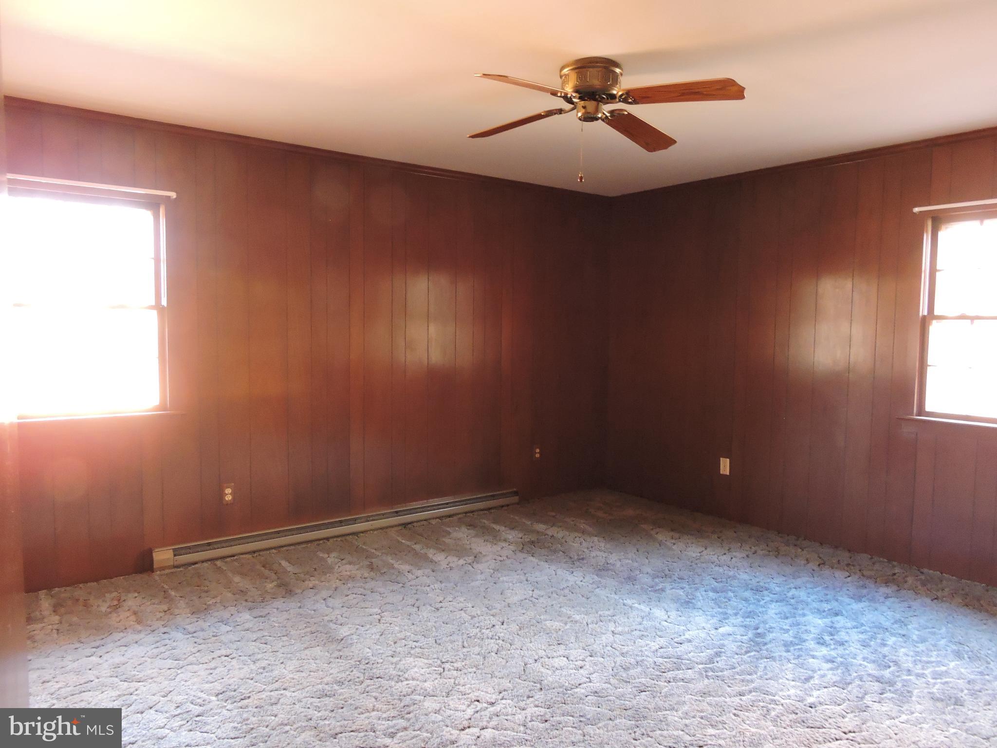 11295 Chipmans Pond Road Laurel, DE 19956 - Photo 28 of 36 Large main bedroom-2