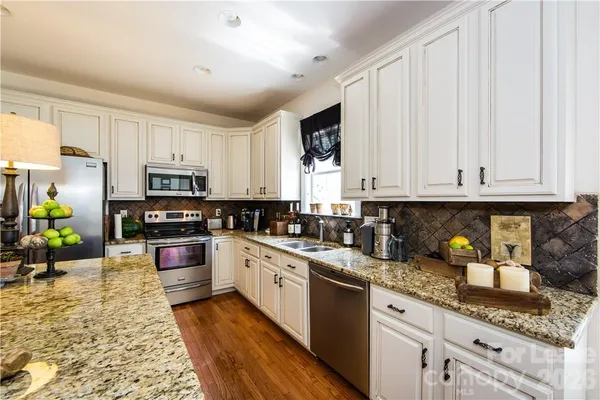 $5,000 | 10378 Sutherby Drive, Charlotte, NC 28277