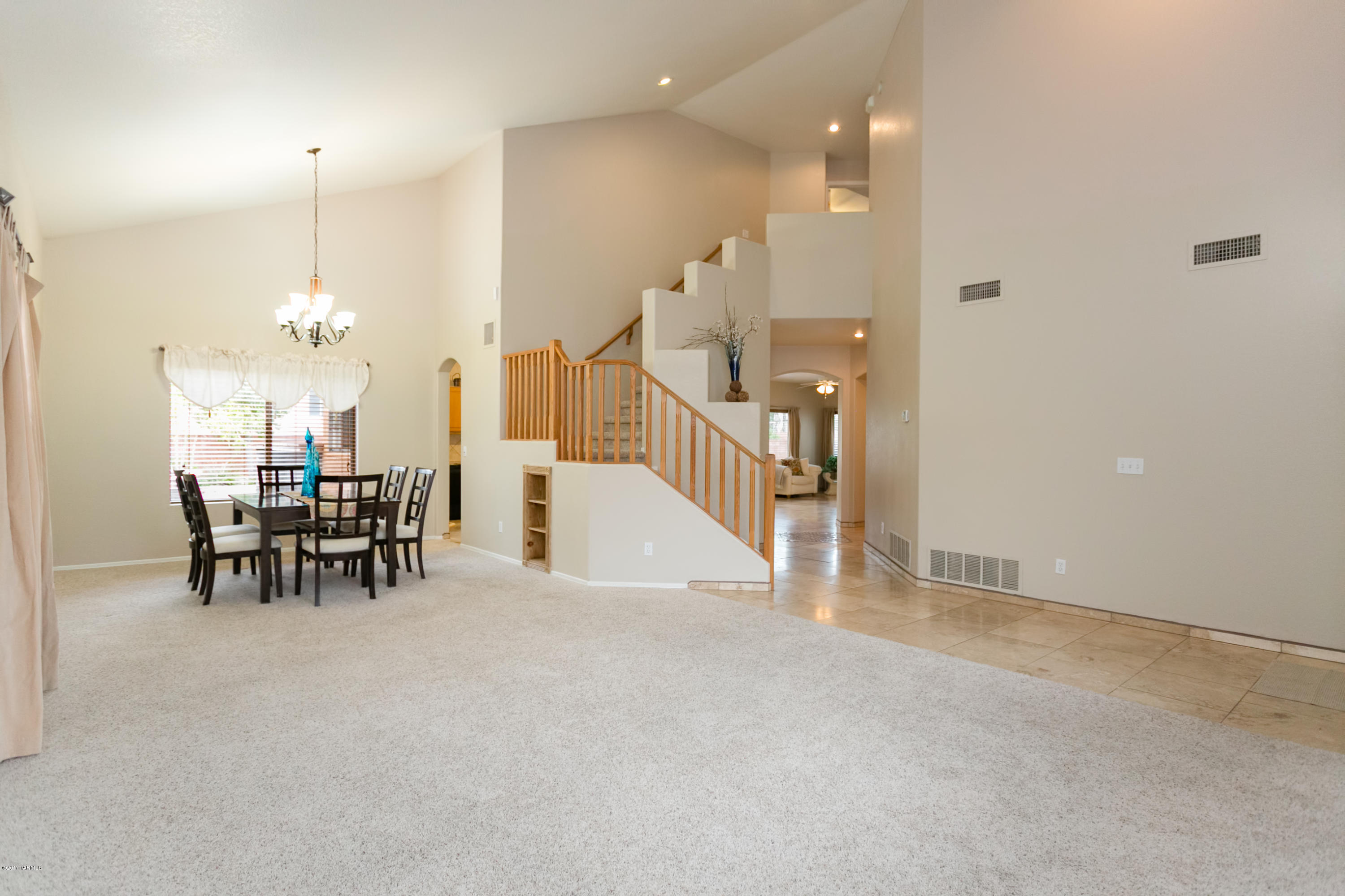 621 West Paseo Rio Grande Tucson, AZ 85737 - Photo 2 of 35