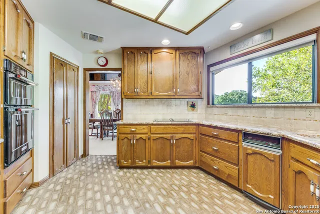 $525,000 | 122 Cliffdwellers Path, Boerne, TX 78006