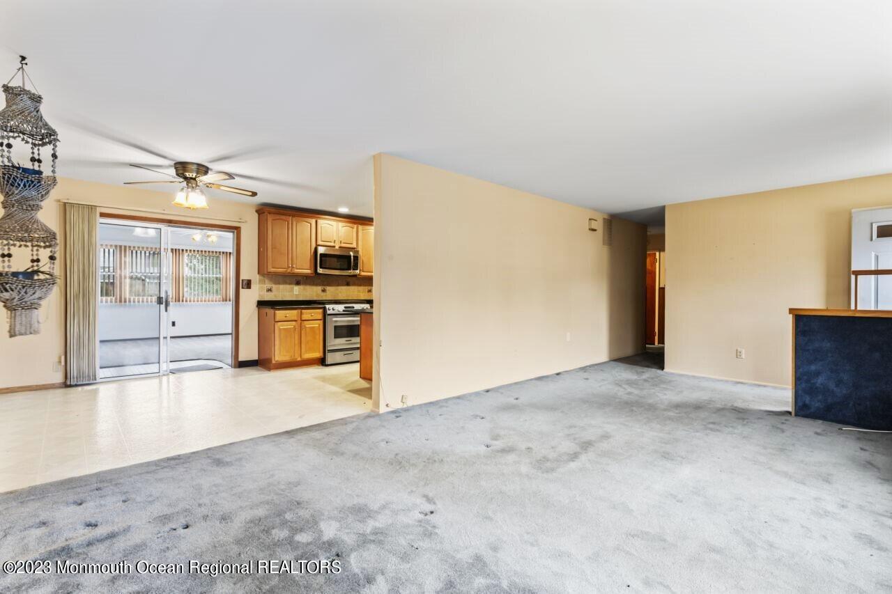 197 Drake Road Brick, NJ 08723 - Photo 12 of 39 Living Room 2