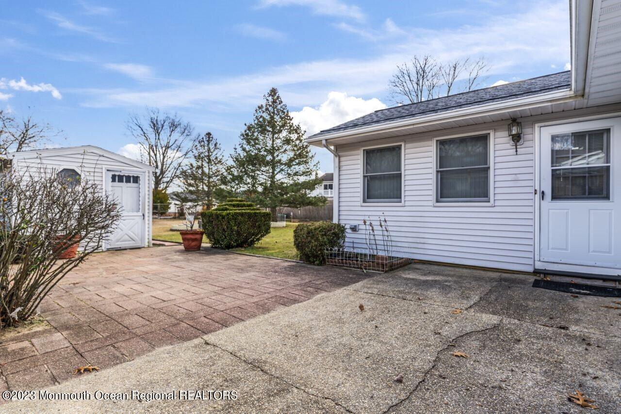 197 Drake Road Brick, NJ 08723 - Photo 24 of 39 Patio