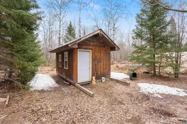 $495,000 | 14093 East Birch Avenue, Brule, WI 54820