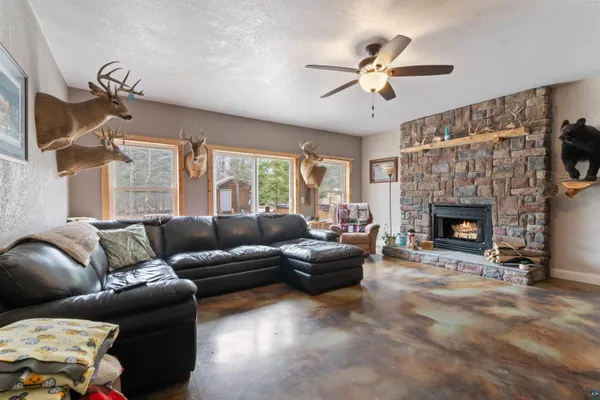 $495,000 | 14093 East Birch Avenue, Brule, WI 54820
