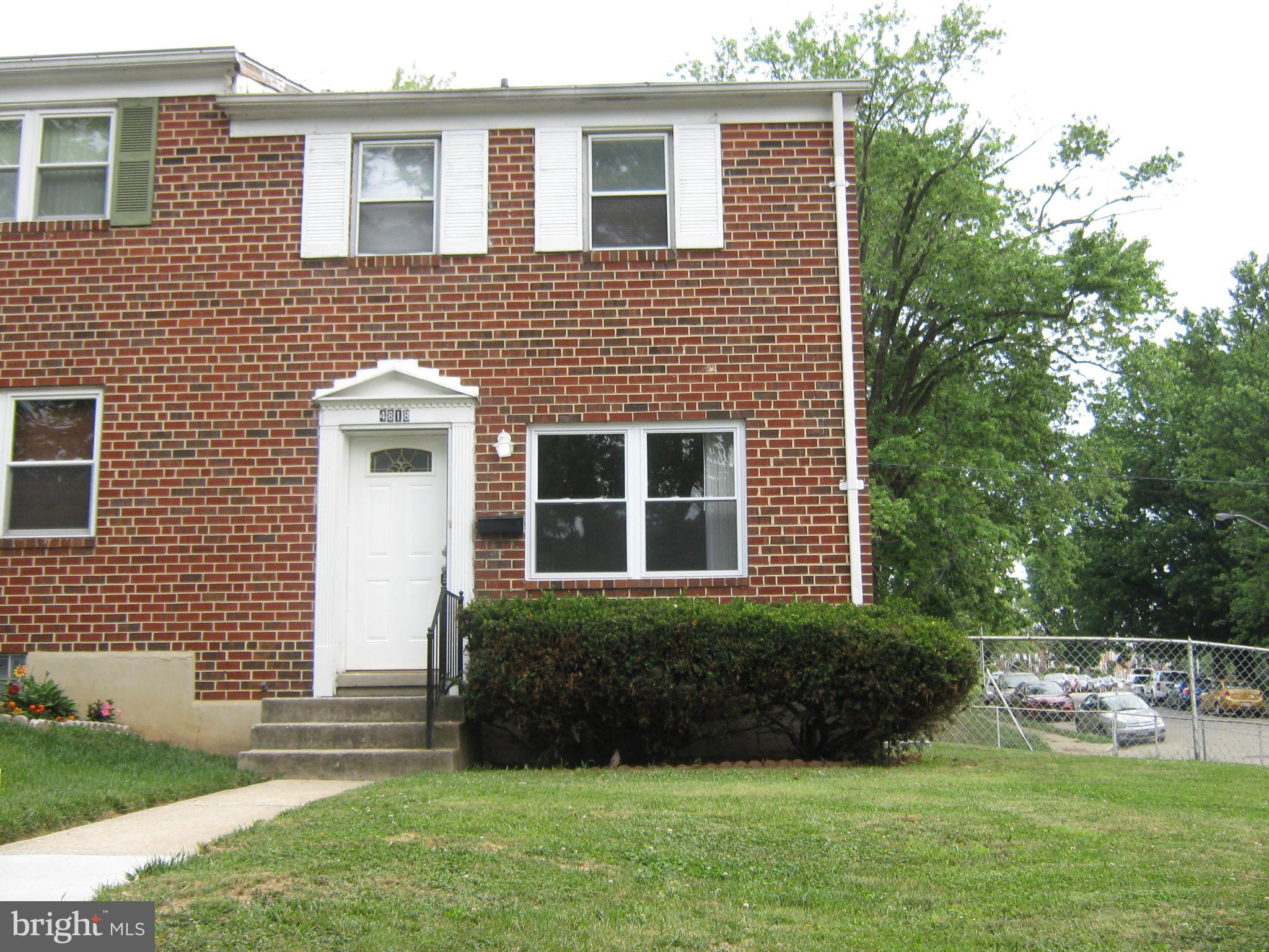 4818 Melbourne Road Baltimore, MD 21229 - Photo 1 of 28
