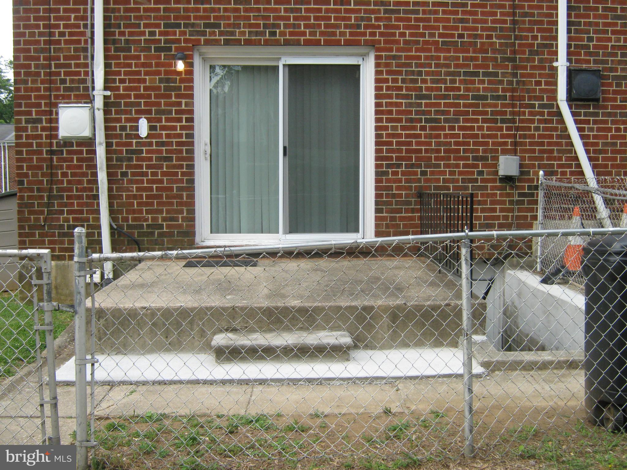 4818 Melbourne Road Baltimore, MD 21229 - Photo 19 of 28