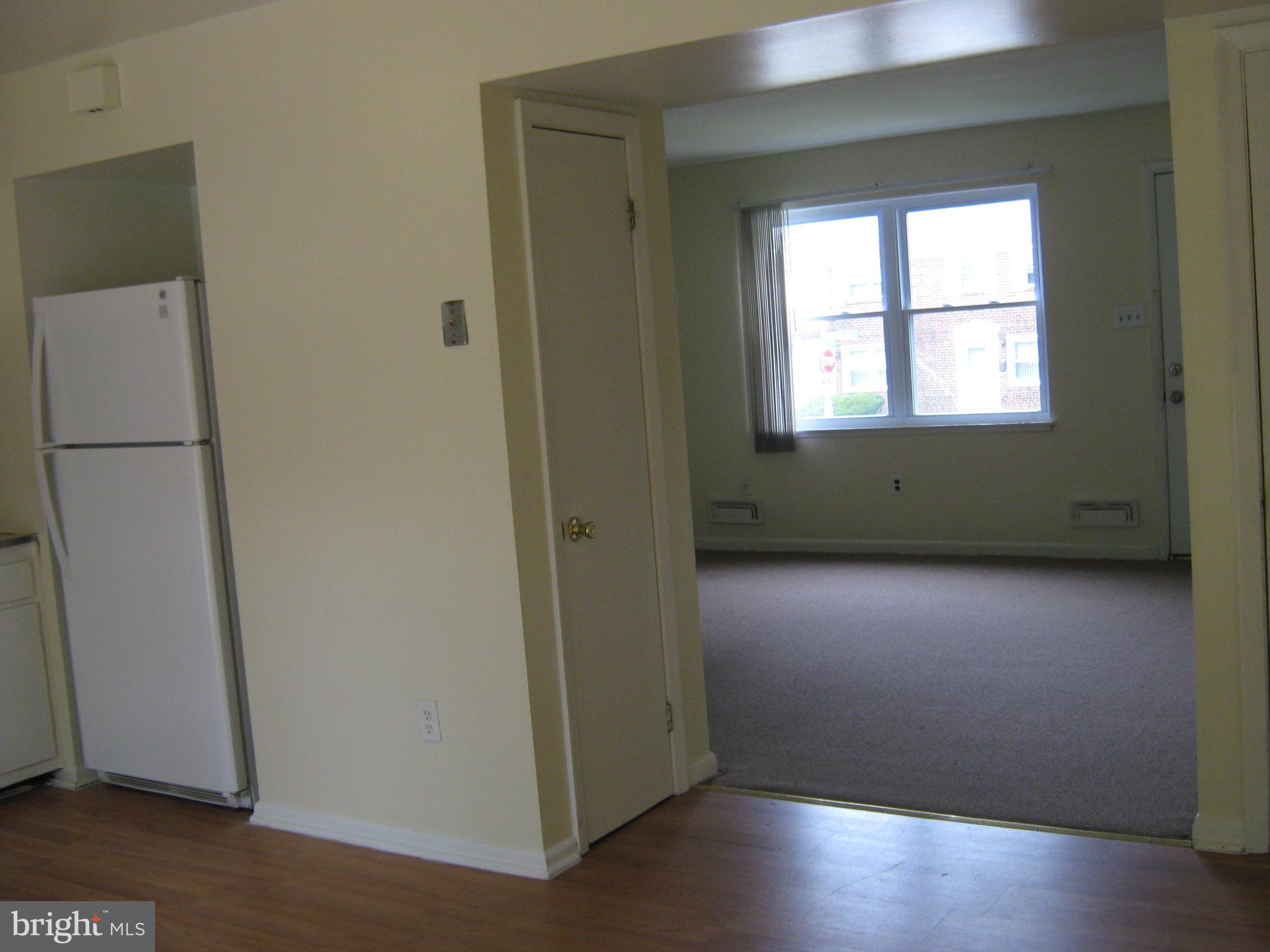 4818 Melbourne Road Baltimore, MD 21229 - Photo 4 of 28