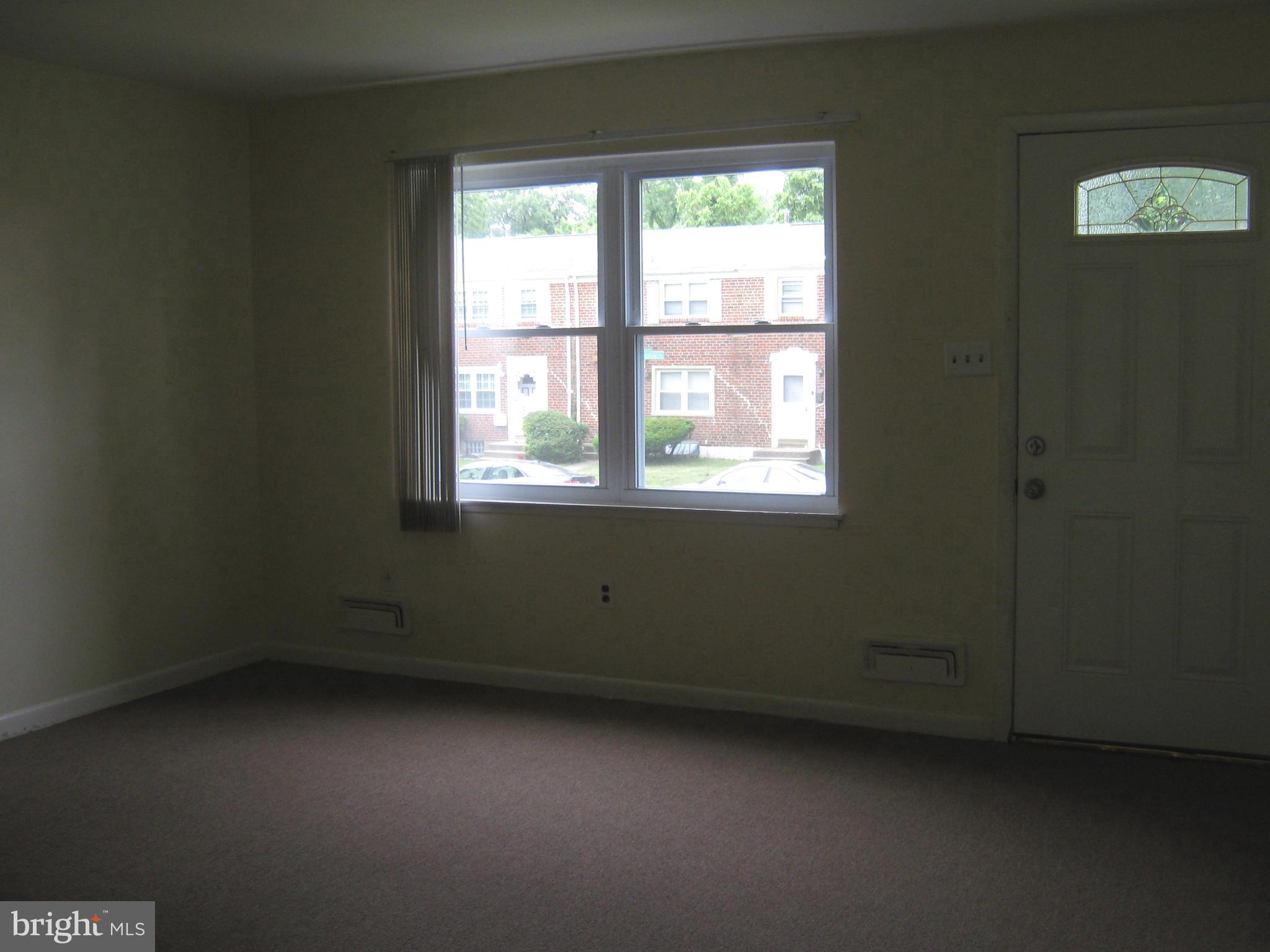 4818 Melbourne Road Baltimore, MD 21229 - Photo 8 of 28
