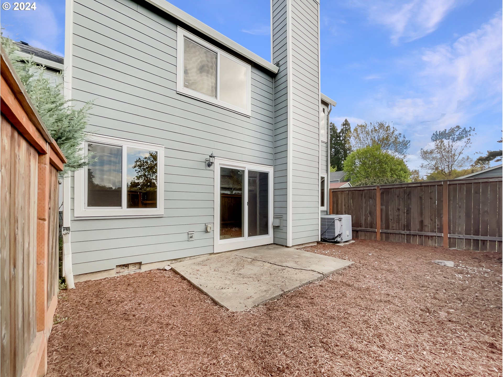 20440 Southwest Rosa Drive Beaverton, OR 97078 - Photo 10 of 19 Gallery Image 10