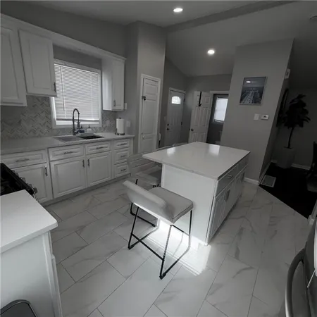 $530,000 | 36 Waller Street, Providence, RI 02908