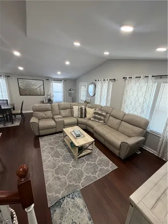 $530,000 | 36 Waller Street, Providence, RI 02908