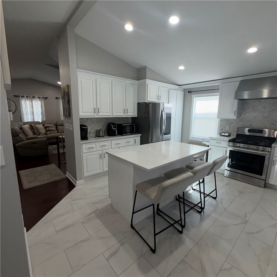 36 Waller Street Providence, RI 02908 - Photo 8 of 27