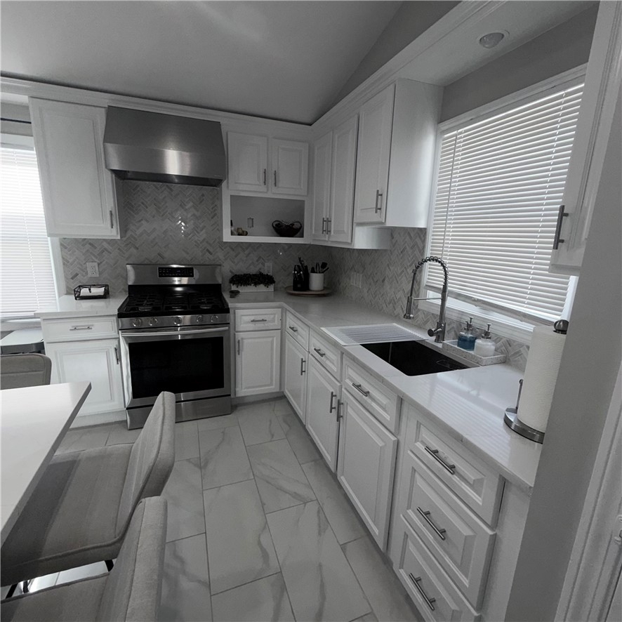36 Waller Street Providence, RI 02908 - Photo 9 of 27