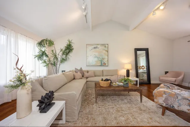 $1,585,000 | 1077 Pearl Avenue, Moss Beach, CA 94038