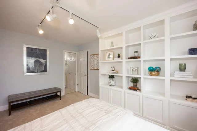 $1,585,000 | 1077 Pearl Avenue, Moss Beach, CA 94038