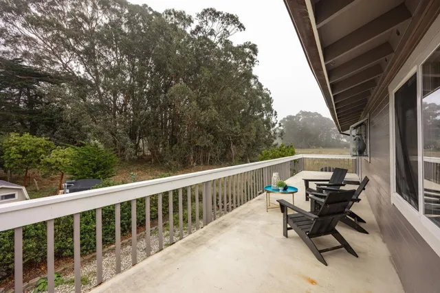 $1,585,000 | 1077 Pearl Avenue, Moss Beach, CA 94038