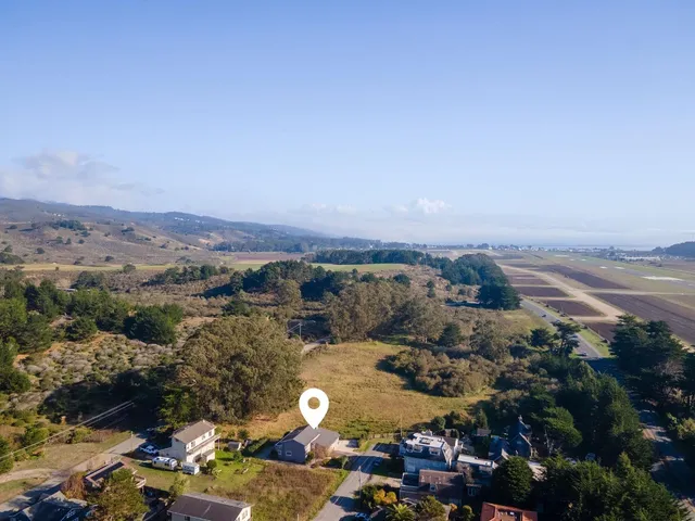 $1,585,000 | 1077 Pearl Avenue, Moss Beach, CA 94038