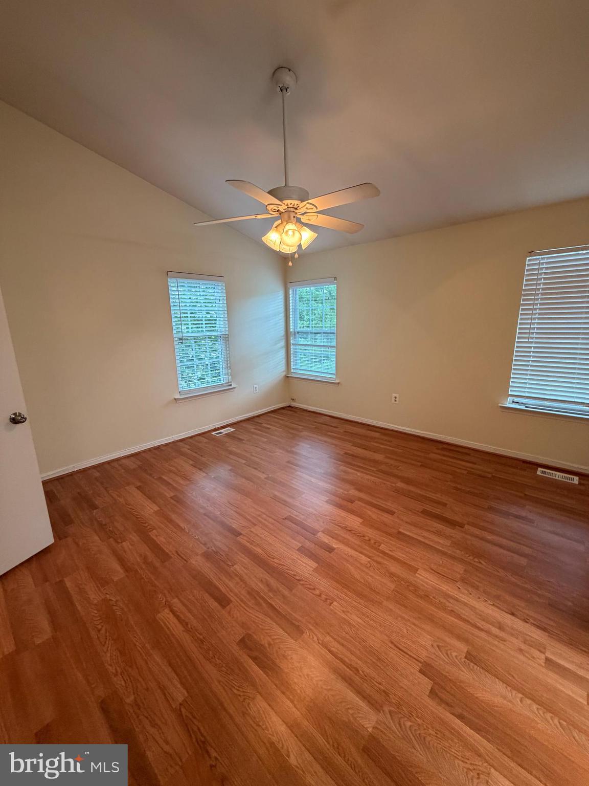 8818 Ridge Hollow Court Springfield, VA 22152 - Photo 26 of 32