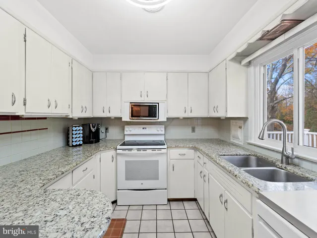 $389,000 | 270 Jefferson Road, Sewell, NJ 08080