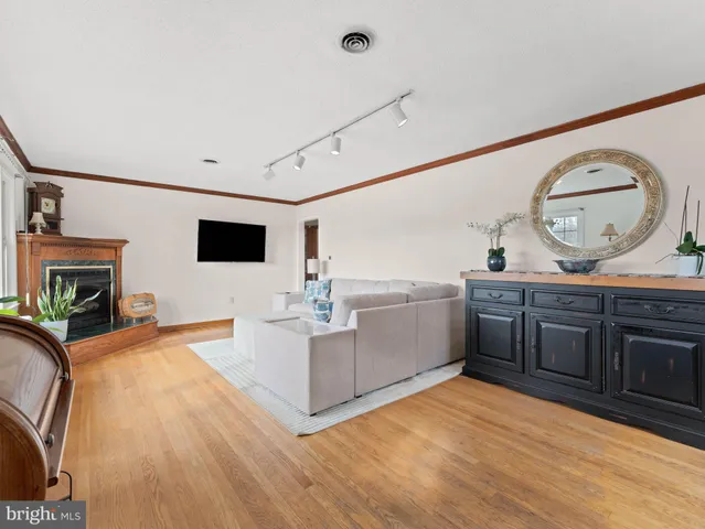 $389,000 | 270 Jefferson Road, Sewell, NJ 08080