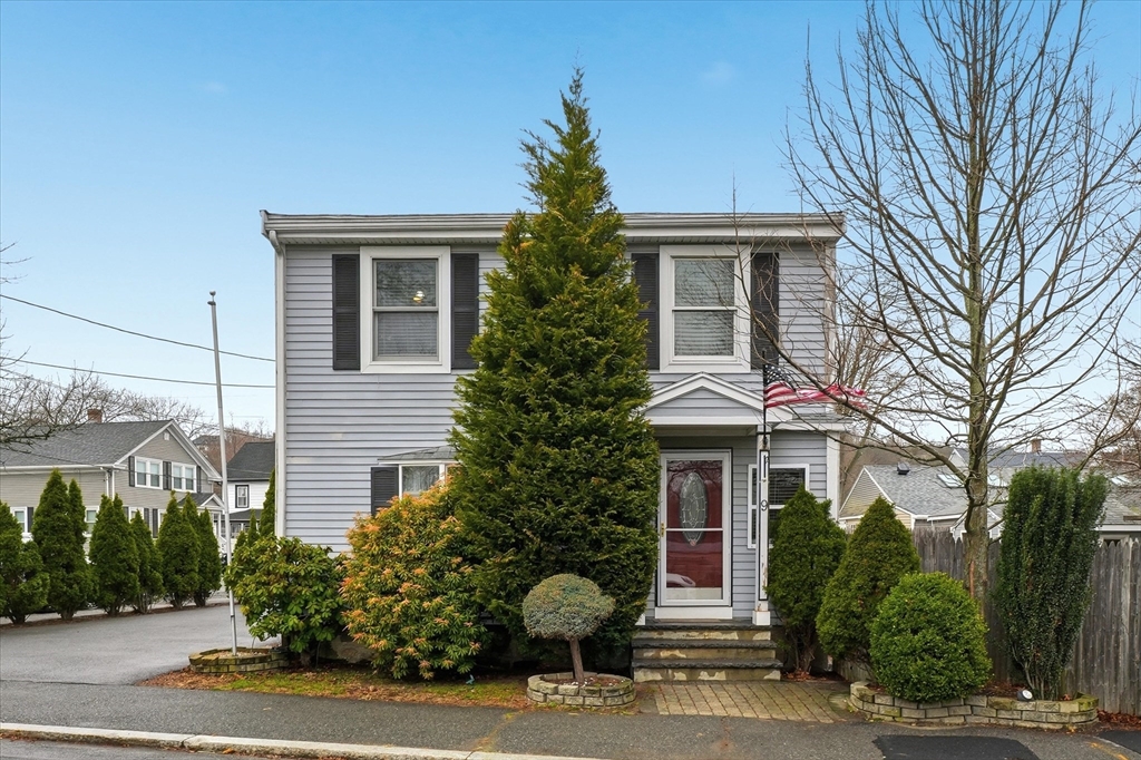 9 Saunders Road Lynn, MA 01904 - Photo 1 of 40 Gallery Image 1