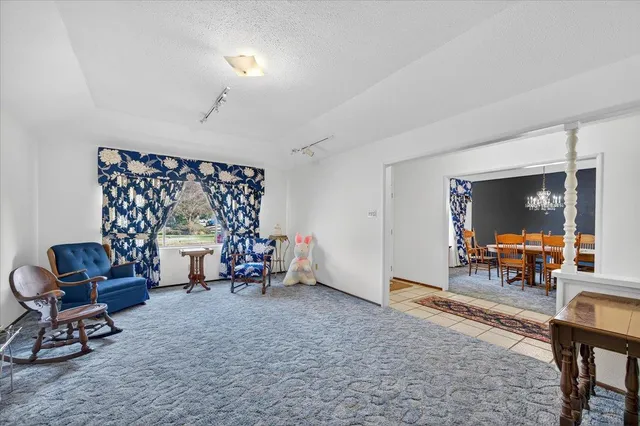 $920,000 | 6121 North Montana Avenue, Clovis, CA 93619