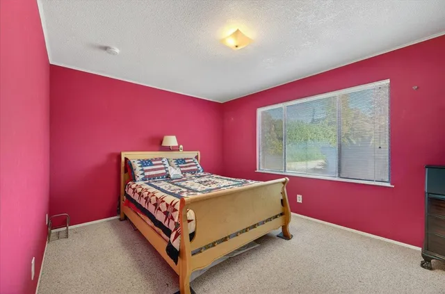 $889,999 | 6121 North Montana Avenue, Clovis, CA 93619