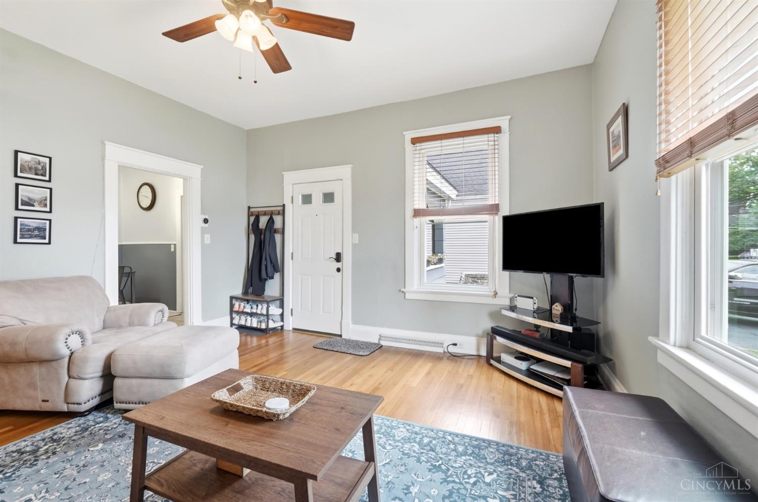 3826 Watterson Road Fairfax, OH 45227 - Photo 11 of 38