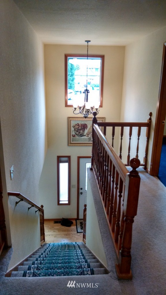 2110 Ridgeway Court Southwest Tumwater, WA 98512 - Photo 14 of 25 Gallery Image 14