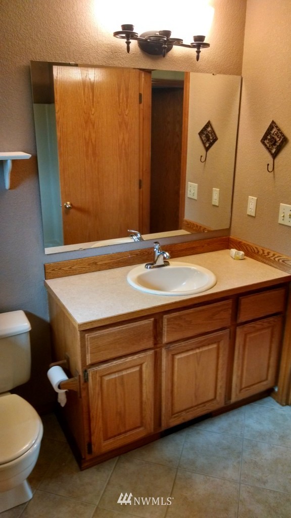 2110 Ridgeway Court Southwest Tumwater, WA 98512 - Photo 24 of 25 Gallery Image 24