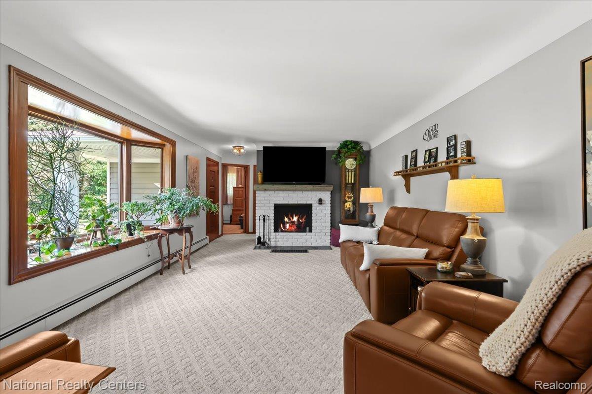 1785 Middle Road Highland, MI 48357 - Photo 8 of 50 07-1785 Middle Rd.jpg