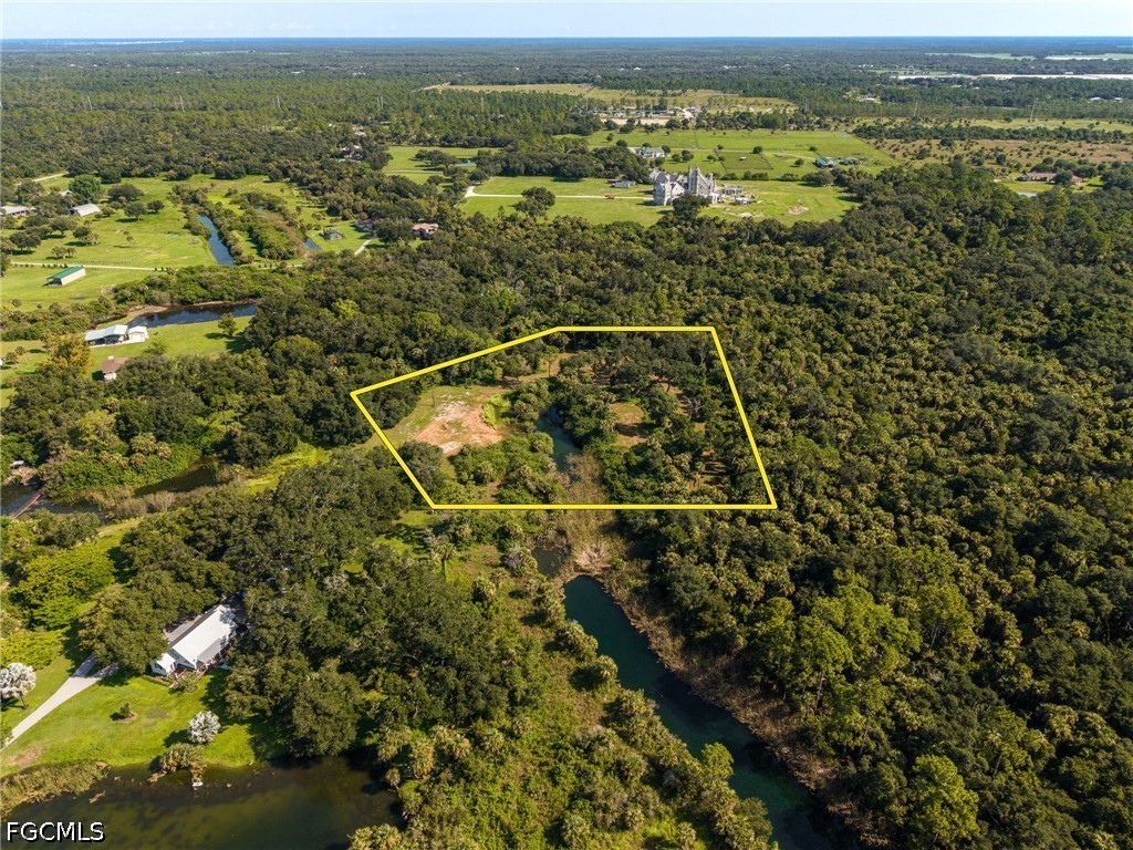 19040 Fox Run Road Alva, FL 33920 - Photo 41 of 42 Gallery Image 41