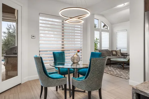 $1,950,000 | 2024 University Club Drive, Austin, TX 78732