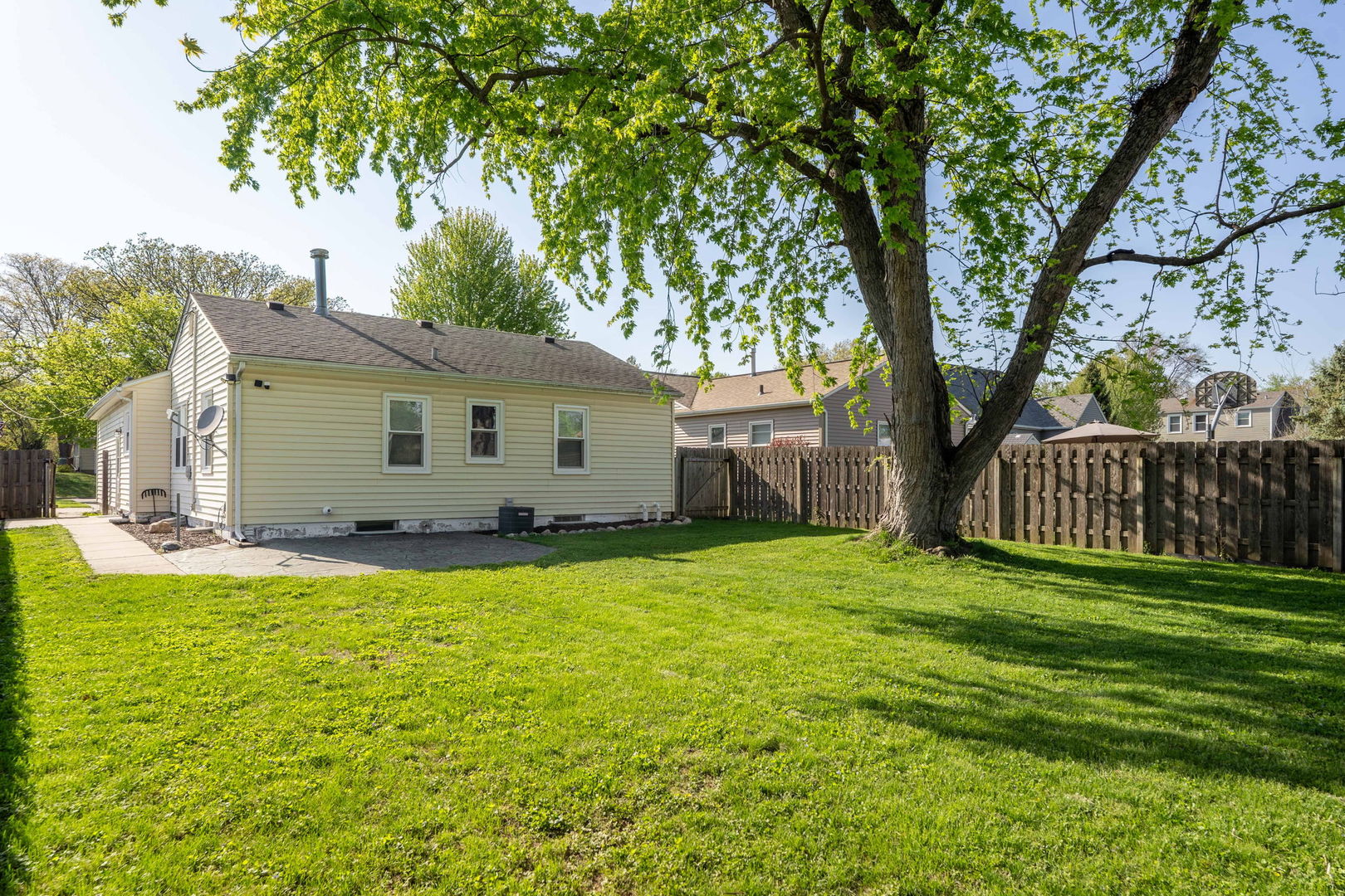 2123 32nd Street Rock Island, IL 61201 - Photo 35 of 38