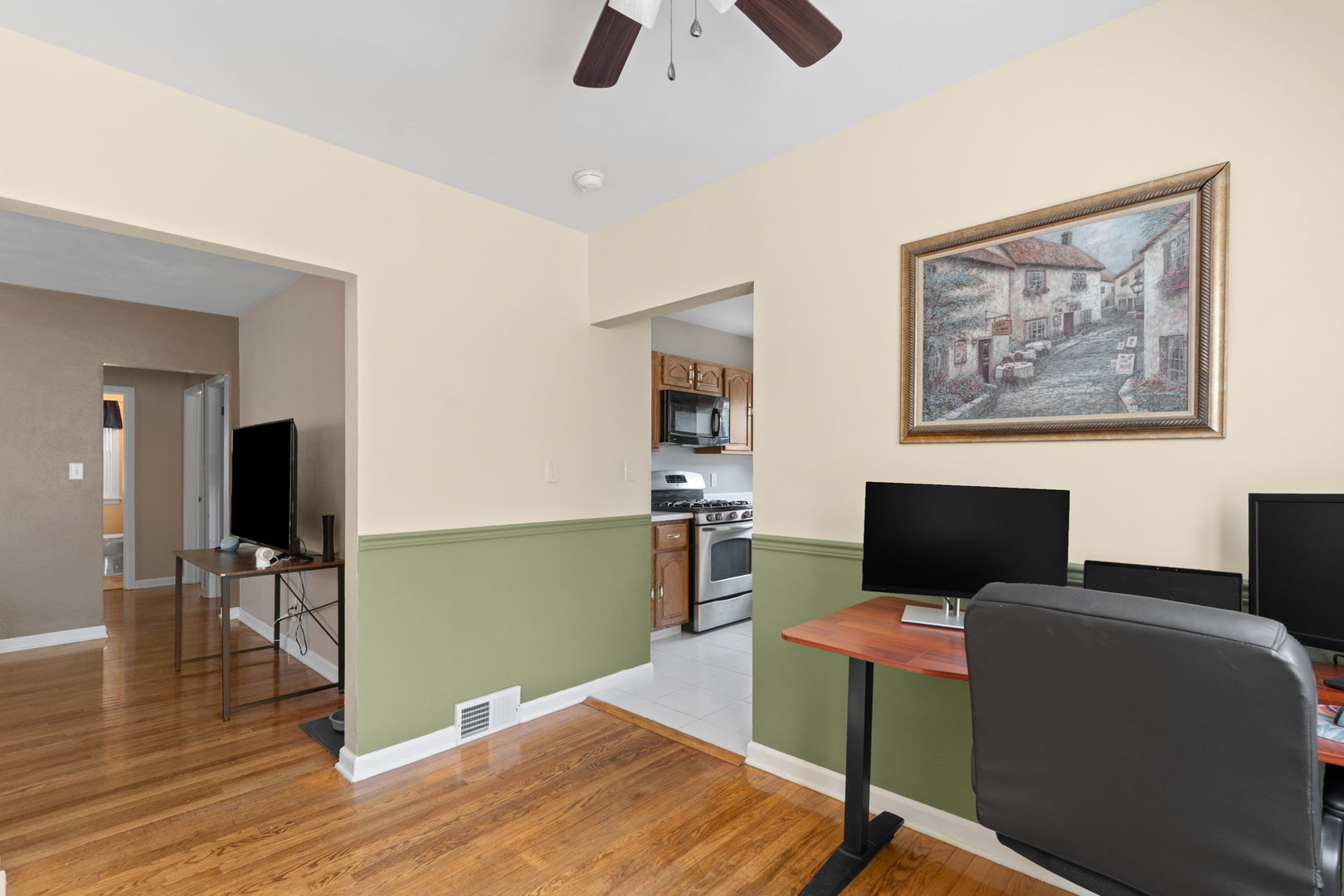 2123 32nd Street Rock Island, IL 61201 - Photo 10 of 38