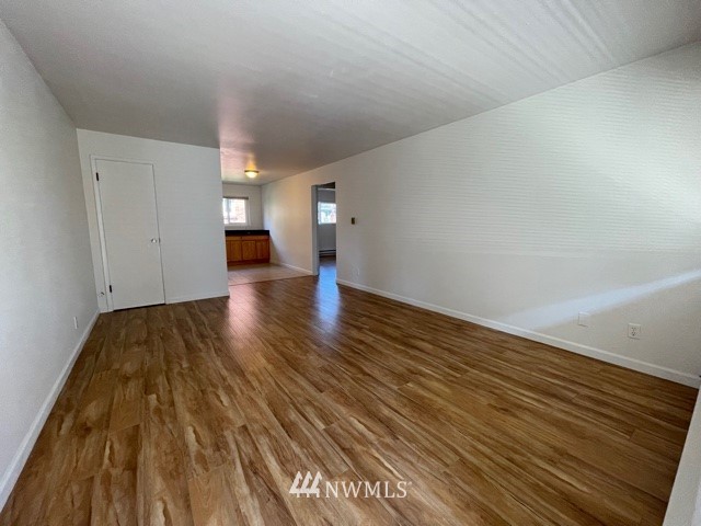 815 3rd Avenue North, Unit 2 Seattle, WA 98109 - Photo 3 of 9