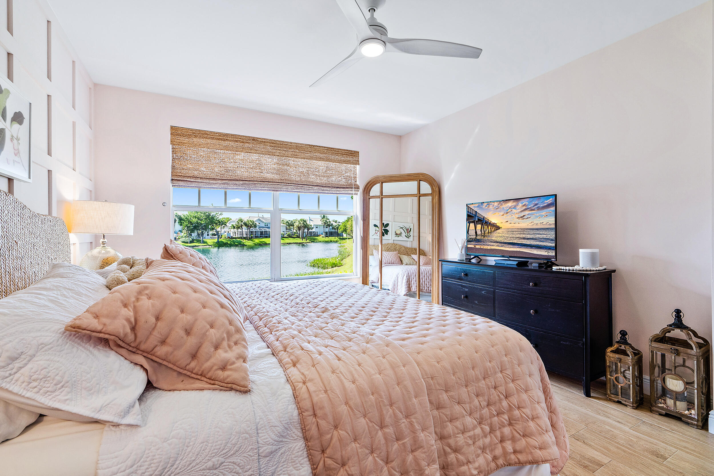 807 Mainsail Circle, Unit 807 Jupiter, FL 33477 - Photo 17 of 35 Master bedroom