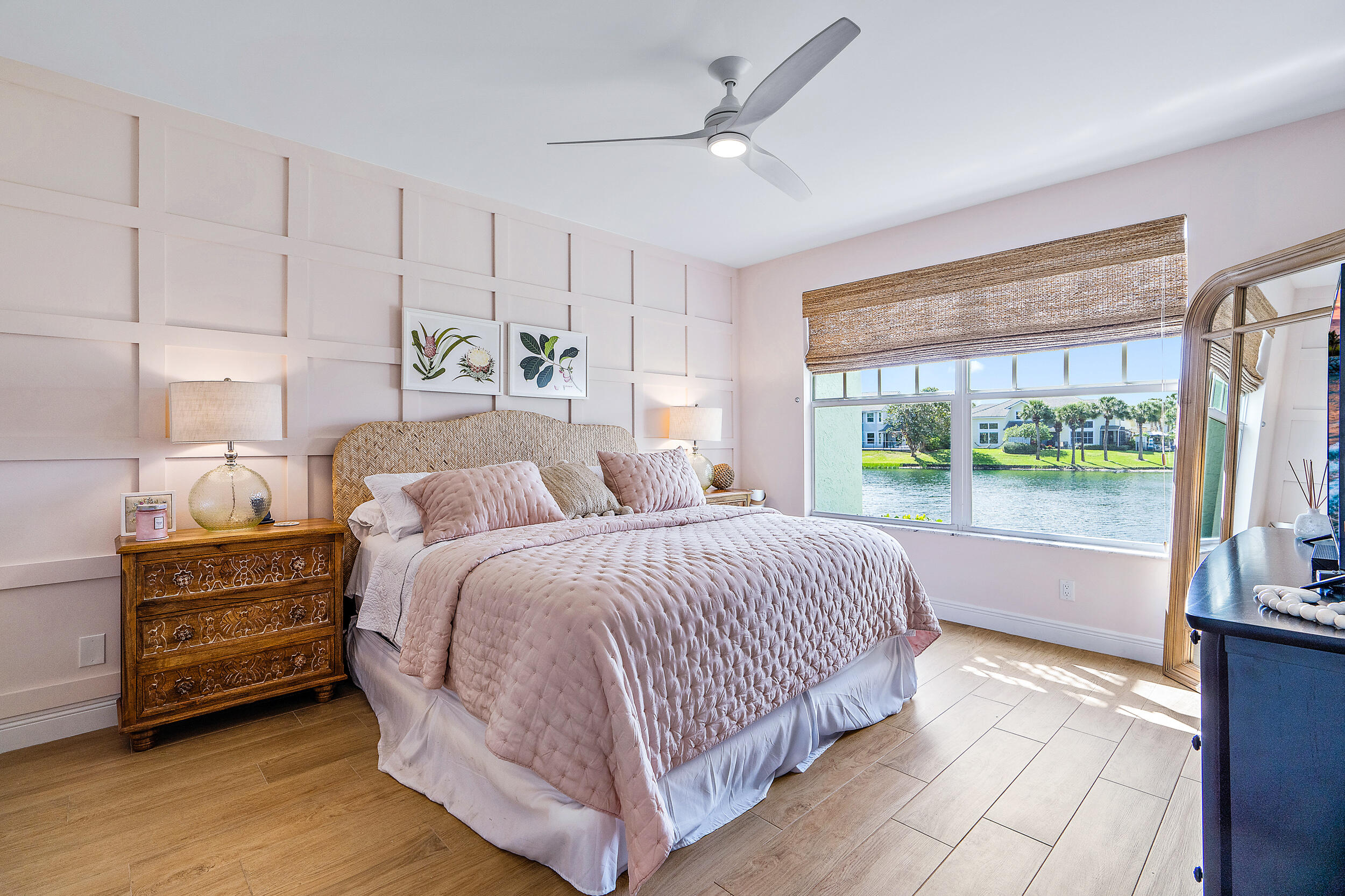 807 Mainsail Circle, Unit 807 Jupiter, FL 33477 - Photo 18 of 35 Master bedroom